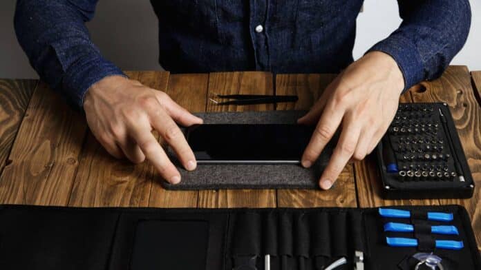 Comment remplacer l'écran de l'iphone 14 Pro cassé ?